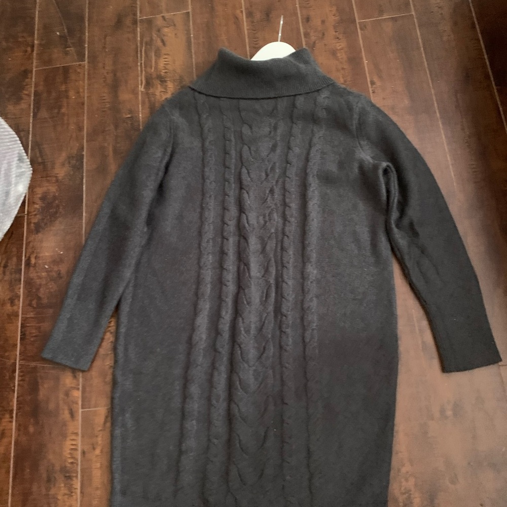 Banana Republic Charcoal Cable Knit Turtleneck Sweater